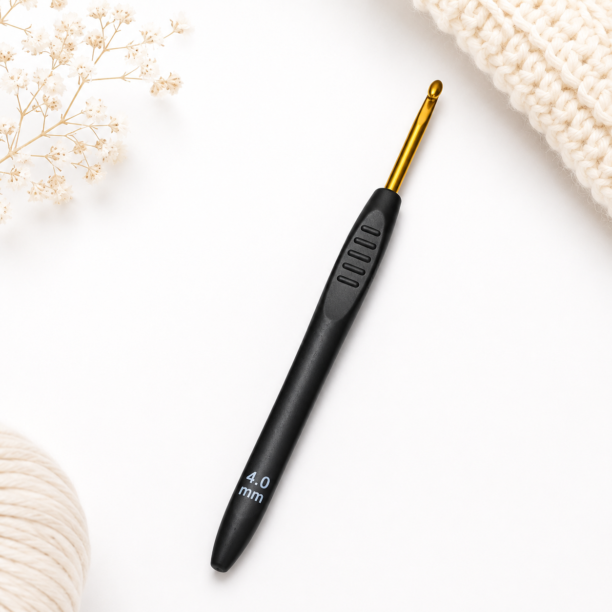 Gold Crochet Hook with Ergonomic Soft-Grip Plastic Handles